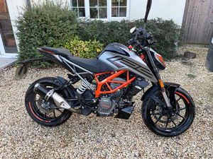 KTM 125 DUKE NAKED PETROL MANUAL EURO 5 (15 PS) 125 CC