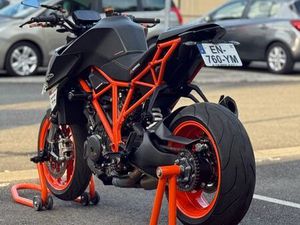 KTM 1290 SUPERDUKE R