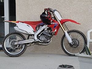 250CRF R 2012 MOTEUR NEUF