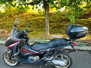 HONDA INTEGRA DCT 750S