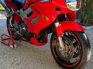 ÉCHANGE HONDA 1000 VTR