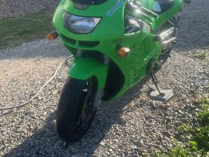 KAWASAKI ZX6 F 599 CM3, 1995 GOD.