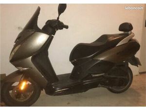 SCOOTER HS POUR PIÈCE