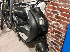 SCOOTER LUDIX NOIR