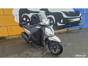 BEVERLY 400 S / BEVERLY 400S ( PIAGGIO EURO 5 5 ) ( IDEM : XMAX / X-MAX YAMAHA / FORZA 300 HONDA / SH 350 / ADV 350 / X-CITING KYMCO BEVERLY400 BEVERLY400S
