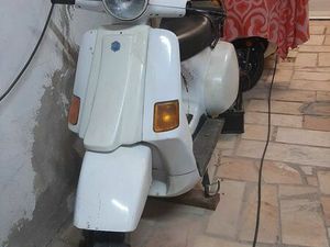 VESPA COSA 200 CAMPELOS E OUTEIRO DA CABEÇA