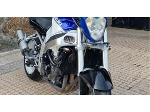 SUZUKI GSX-R 750 SOBRADO E BAIRROS