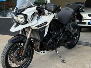 TRIUMPH TIGER EXPLORER 1200 XCX