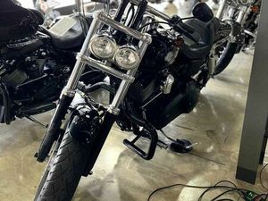 HARLEY-DAVIDSON DYNA FAT BOB PARANHOS