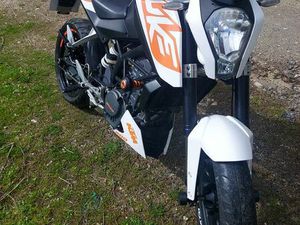 KTM DUKE 200 DE 2011 VALPAÇOS E SANFINS