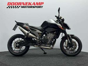 KTM 790 DUKE L ABS ZWART