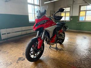 DUCATI MULTISTRADA V4S ADVENTURE MOTORRAD ROT/WEIß