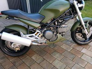 DUCATI MONSTER