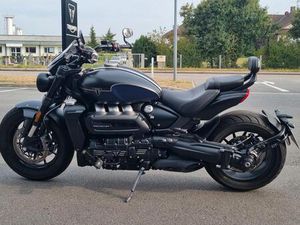 TRIUMPH ROCKET 3 STORM R