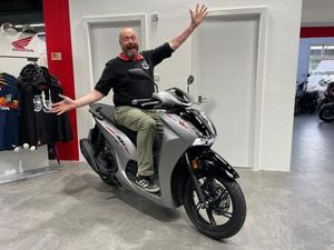 2024 NEW HONDA SH350I SCOOTER OUR LAST 2024 MODEL, READY TO RIDE AWAY!
