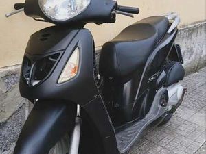 HONDA SH 150I A IGNEZIONE NERO