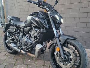 YAMAHA MT-07