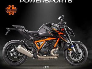 KTM 1390 SUPER DUKE R EVO BLACK 2026 - KTM MAIN DEALER - RESERVE NOW'