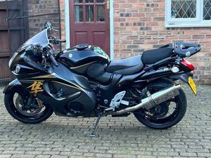 SUZUKI HAYABUSA 2015