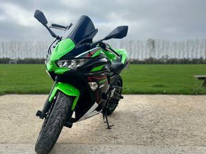 KAWASAKI NINJA 650 SUPER SPORTS PETROL MANUAL EURO 5 (68 PS) 649 CC