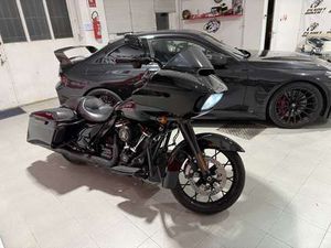 HARLEY-DAVIDSON ROAD GLIDE 114 NERO