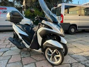 YAMAHA TRICITY 125
