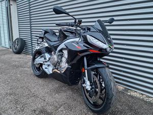 APRILIA TUONO 660 FACTORY ABS * 1.HAND * -GRIFFHEIZUNG-