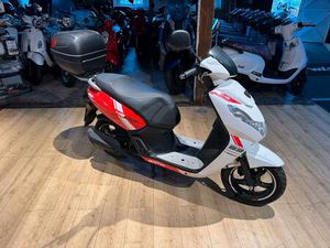 PEUGEOT KISBEE 50 I 4TAKT SONDERMODELL MOTUL