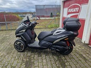 PEUGEOT METROPOLIS SW DREIRAD-ROLLER MIT TOPCASE