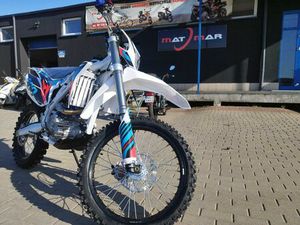 CROSS 300 IDEALNY NA PREZENT BARTON NXT 300 MATMAR ELK ELK