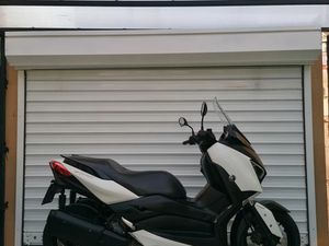 YAMAHA X-MAX 300I 2017Г, ABS, LED, TRC, BLUE CORE 3 БРОЯ →