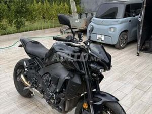YAMAHA MT 10