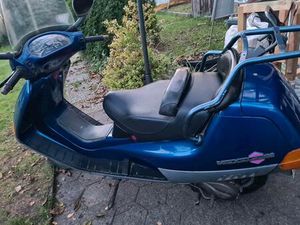 LEICHTKRAD ROLLER PIAGGIO HEXAGON 125