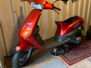 PIAGGIO ZIP 1 50 CCM – SCHEUNENFUND