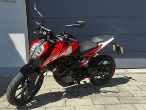 KTM DUKE 125