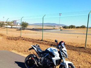 VENDO HONDA CB1000R REGUENGOS DE MONSARAZ