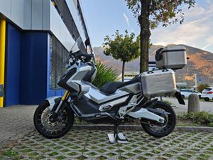 HONDA X-ADV 750