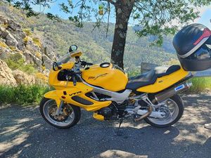 HONDA VTR 1000 FIRESTORM TOMAR (SÃO JOÃO BAPTISTA) E SANTA MARIA DOS OLIVAIS