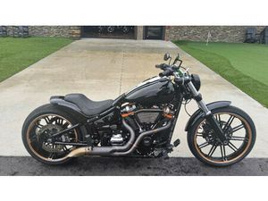 2018 SOFTAIL® BREAKOUT®