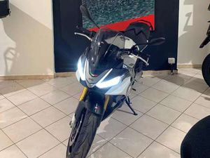 APRILIA TUONO V4 1100 BIANCO