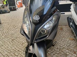 KYMCO DONWTON 125 ODIVELAS