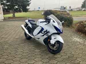 SUZUKI GSX1300RRQ HAYABUSA WHITE