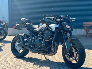 KAWASAKI Z 900 SHARK AUSPUFFANLAGE TOP ZUSTAND