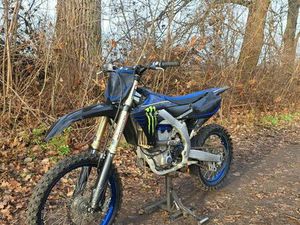 YAMAHA YZF 250 FILM Z REMONTU GOGOLEWO