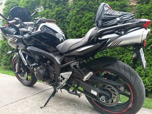 YAMAHA FAZER FZ6 S2 600 PRZYSIEK