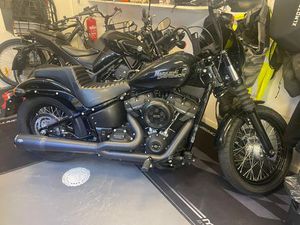 HARLEY-DAVIDSON STREET BOB