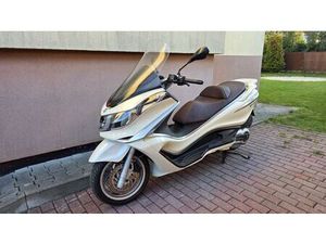 PIAGGIO X10 500/125 KAT B LUB ZAMIENIĘ TRANSPORT BIELSKO-BIALA