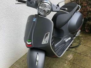PIAGGIO VESPA GTS 125