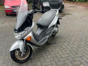 SUZUKI UC 125 ROLLER – GEPFLEGT, TÜV NEU