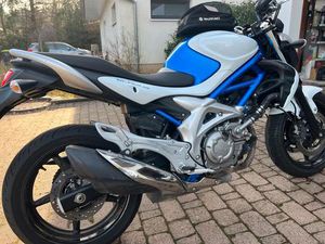 SUZUKI SFV 650 A GLADIUS MIT ABS